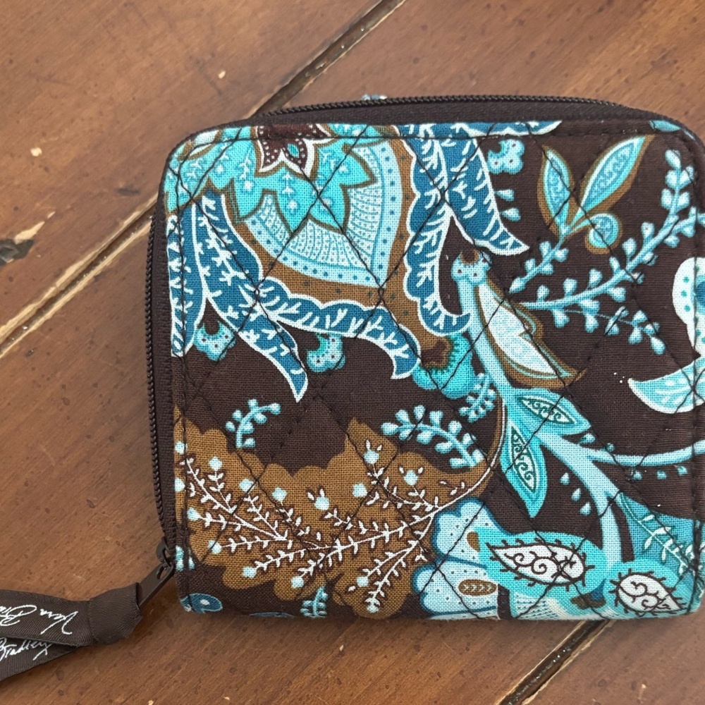 Vera Bradley Java Blue Bifold Wallet NWOT